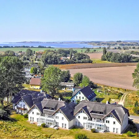 Strandnah, Wintergarten, Gratis Nutzung Vom Ahoi Erlebnisbad Und Sauna In Sellin - Strandhaus Moenchgut Fewo08 * Лоббе