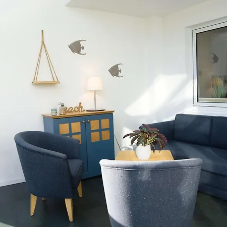 Strandnah, Wintergarten, Gratis Nutzung Vom Ahoi Erlebnisbad Und Sauna In Sellin - Strandhaus Moenchgut Fewo08 Lejlighed Lobbe