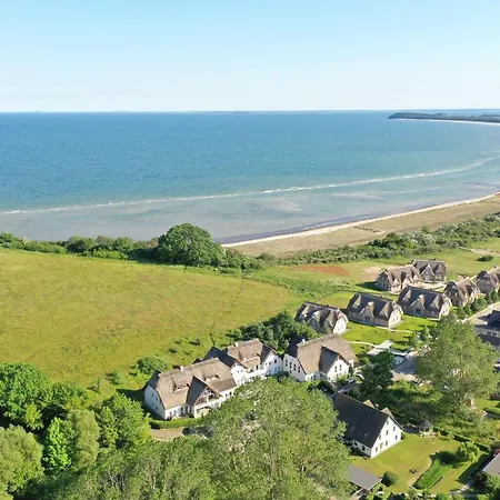 Strandnah, Wintergarten, Gratis Nutzung Vom Ahoi Erlebnisbad Und Sauna In Sellin - Strandhaus Moenchgut Fewo08 Lobbe